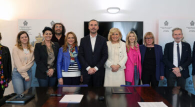 Foto-di-gruppo-firma-Piano-nazionale-eliminazione-violenza-donne-marzo-2024-scaled-595×340