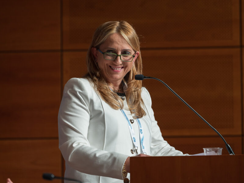 Milena congresso 2024 completo bianco