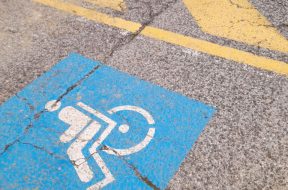 stalli per disabili diagonale