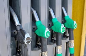 planet_fox-gas-station-4978824_1920
